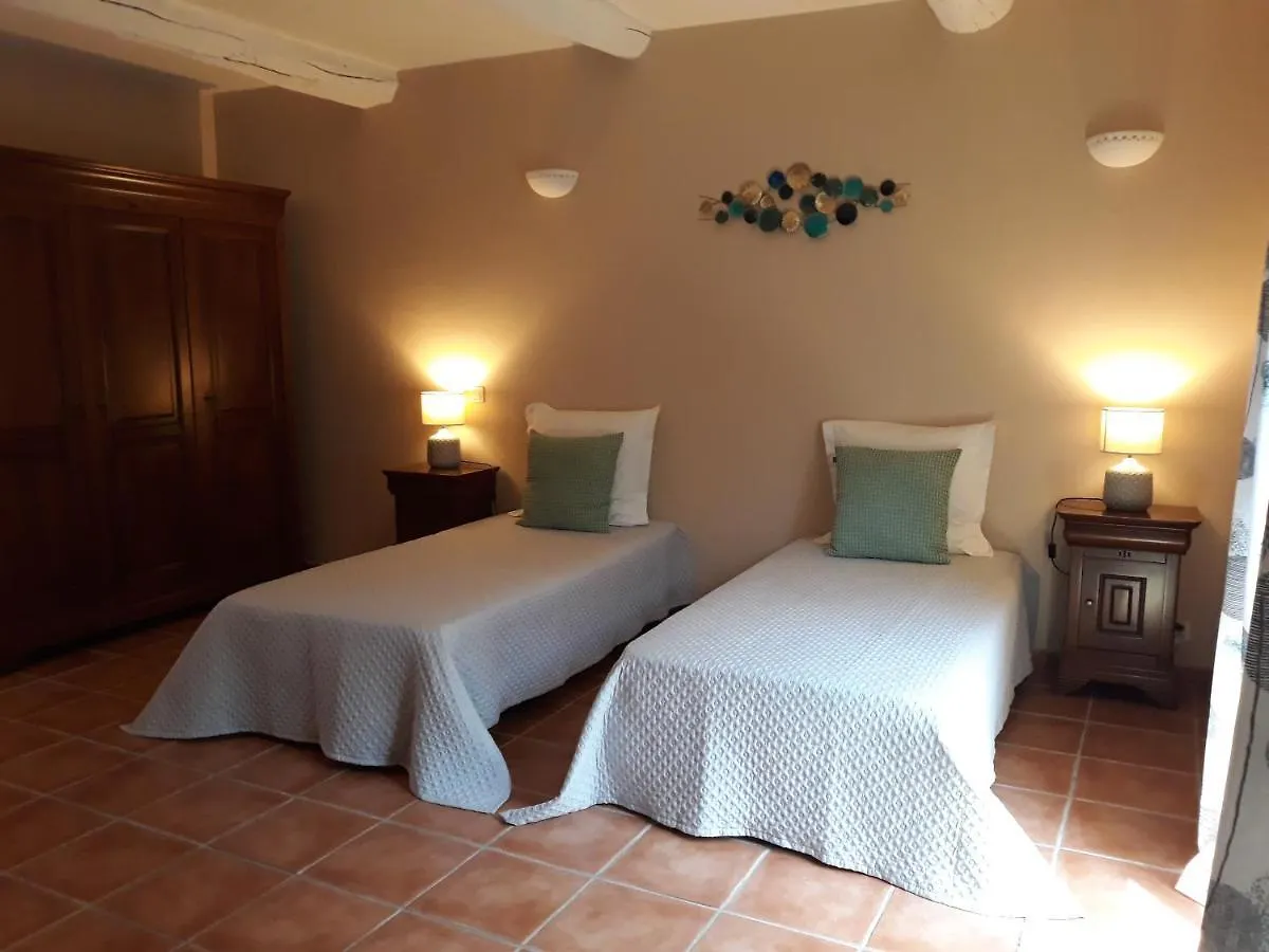 *** Guest house Le Mas Des Vergers Salon-de-Provence France
