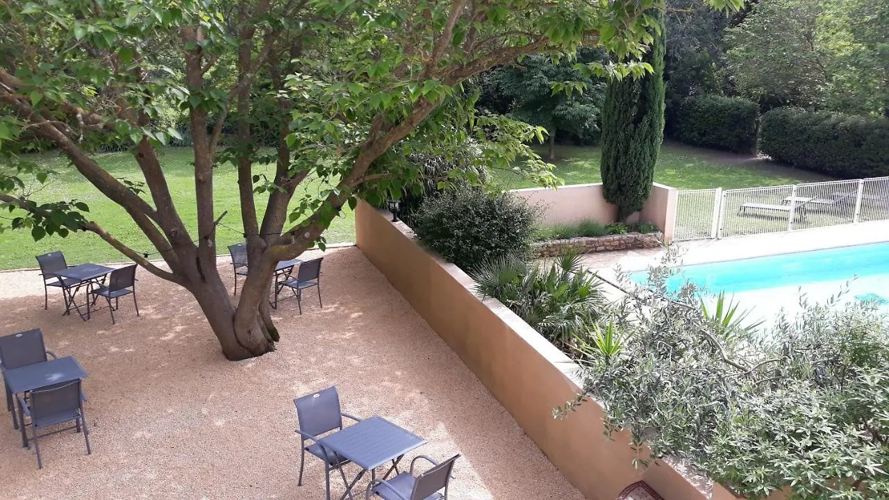 Le Mas Des Vergers Salon-de-Provence