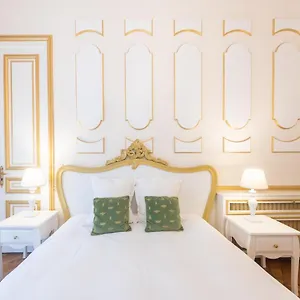 *** Bed and breakfast Maison De Lignières - - Quartier Champs-elysées Francia