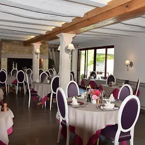 ** Hotel Le Petit Relais Francia