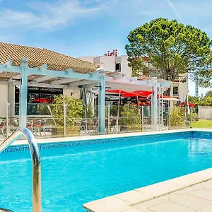 Hotel Ibis De Provence