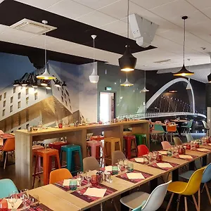 ** Hotel Brit Lyon Nord Francia